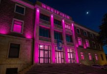 Termoli si illumina di magenta per sensibilizzare sulle malattie gastrointestinali eosinofile comune termoli magenta
