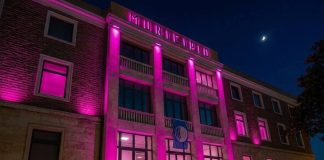 Termoli si illumina di magenta per sensibilizzare sulle malattie gastrointestinali eosinofile comune termoli magenta