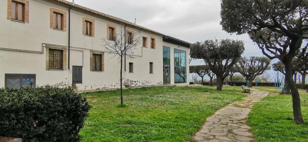 biblioteca guglionesi