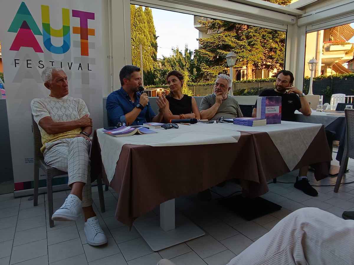 giovanni mancinone aut aut festival
