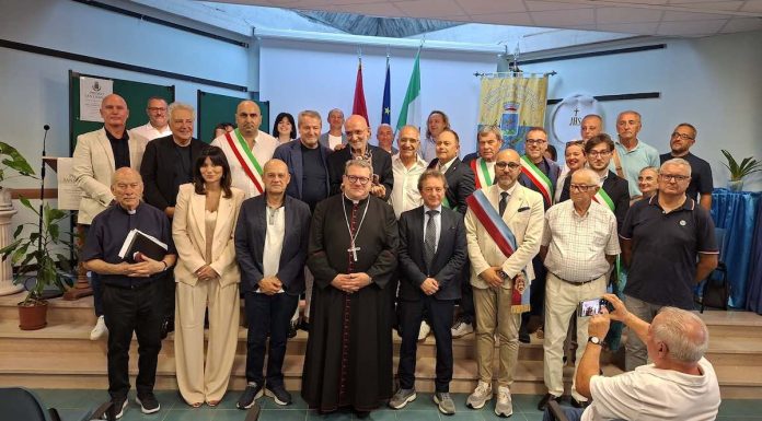 Premio San Giorgio al dottor Mariano Flocco, il Presidente Roberti: «Un esempio di professionalità, umanità e dedizione al prossimo» premio san giorgio