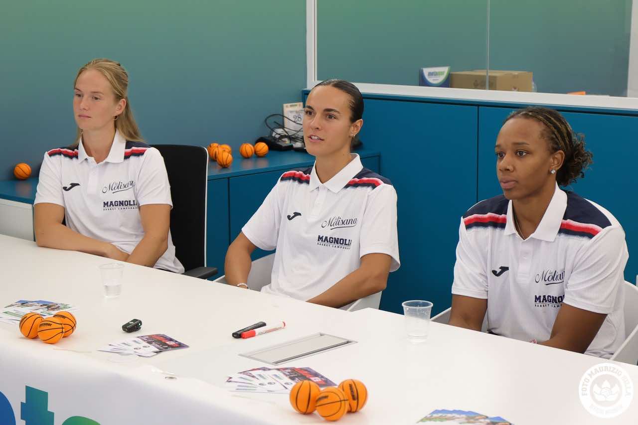 momento conferenza stampa